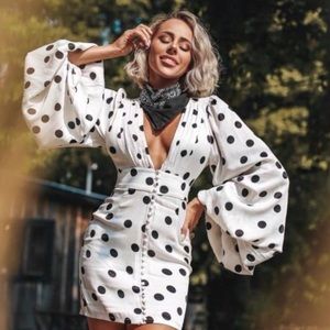 BNWT Rare Rat Boa Perla mini dress with dots